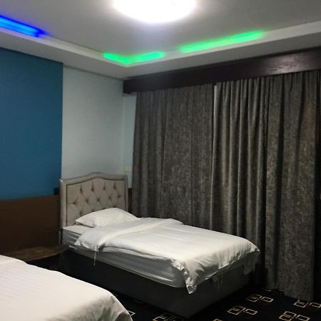 دار العزاب - عزاب فقط Aparthotel Jiddah Esterno foto